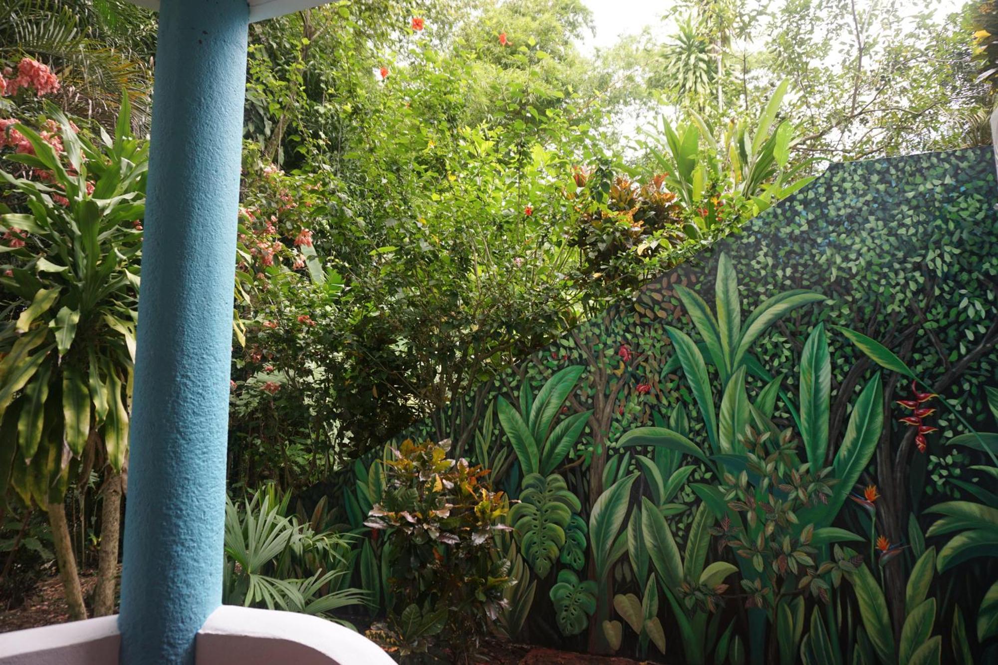 Hotel Planeta Sano Manuel Antonio Exteriér fotografie