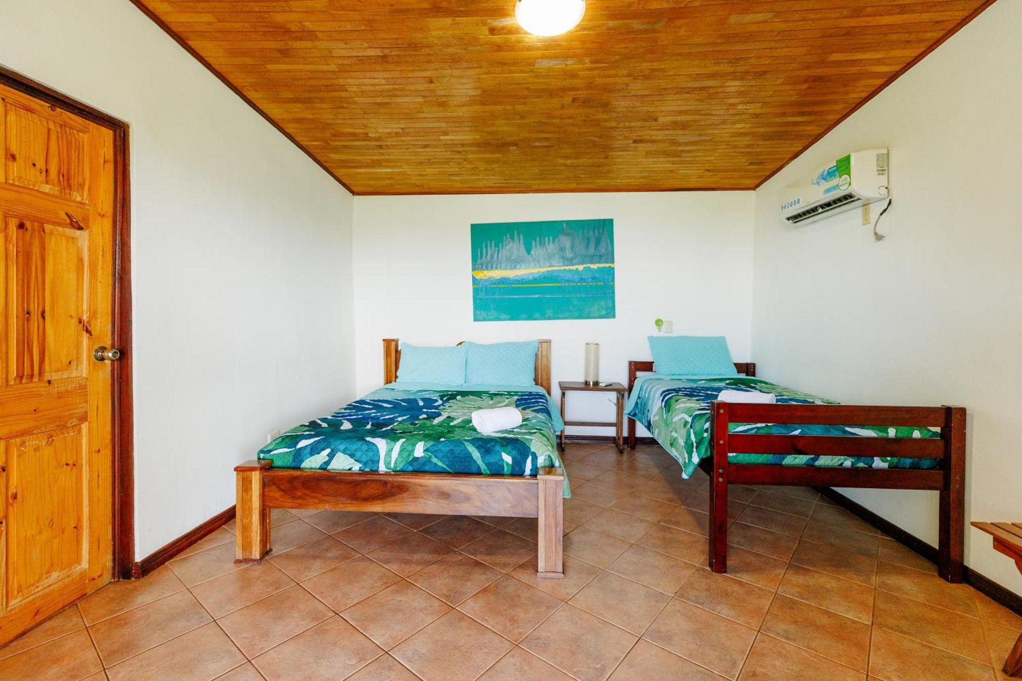 Hotel Planeta Sano Manuel Antonio Exteriér fotografie
